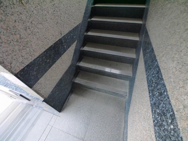 アルファプレイス