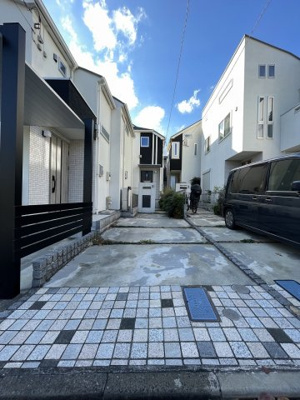 【エントランス】 | 下井草4丁目戸建 | 月額管理料無料！賃貸管理はアブレイズパートナーズにお任せを！