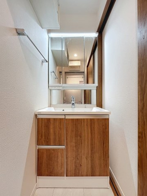 【独立洗面台】 | 下井草4丁目戸建 | 月額管理料無料！賃貸管理はアブレイズパートナーズにお任せを！