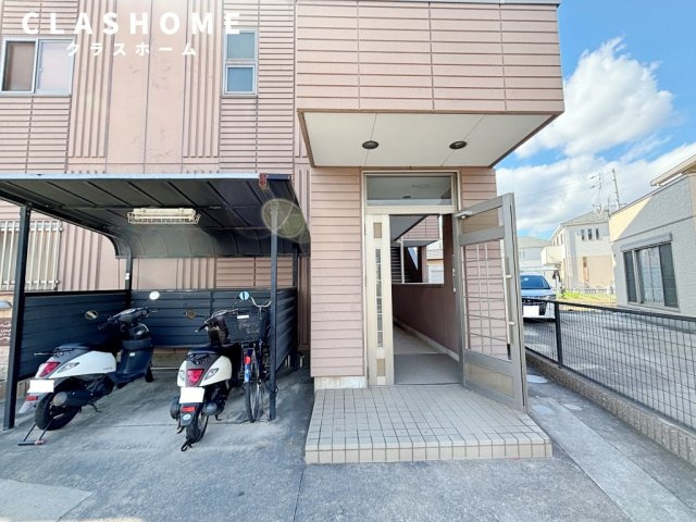 CASA　LUMACA　　刈谷市近郊の賃貸はクラスホーム刈谷店のエントランス