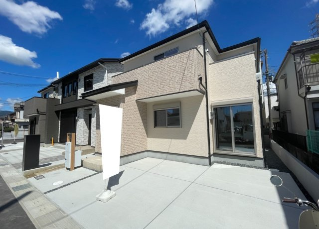 ◆徒歩９分以内に買い物施設複数◆陽当たり良好な３ＬＤＫ◆ファーストタウン長岡京市第１神足雲宮の外観|外観