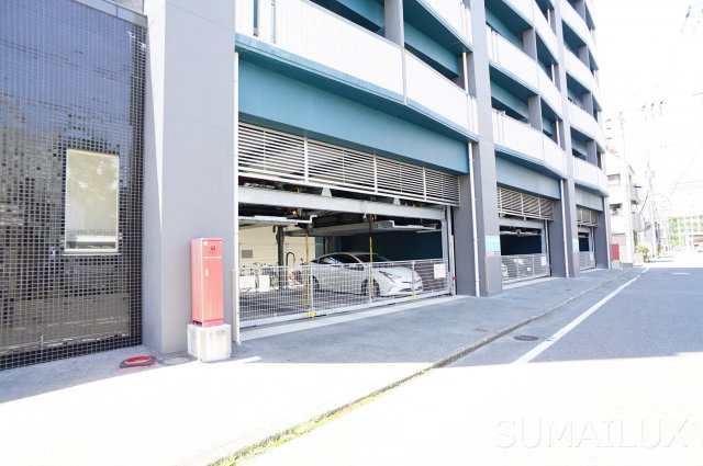 熊本市中央区新町２丁目の賃貸マンションの駐車場