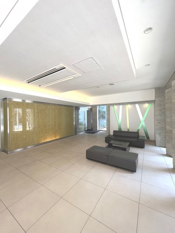 【エントランス】 | アデニウム浅草