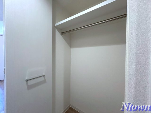 【収納】 | プレサンスジェネ新栄町駅前葵 | 大きなものも収納できそうです