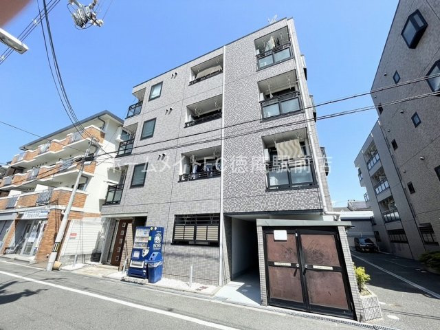 ピーノ・ウエスト