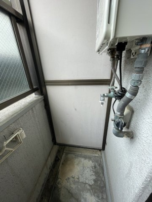 【設備】 | 大隅芙蓉ハイツ | 室外洗濯機置き場です