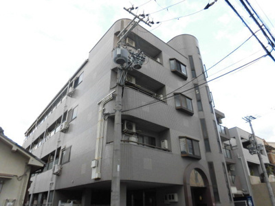 【外観】 | 大隅芙蓉ハイツ | タイル張りのモダンな造りの外観です