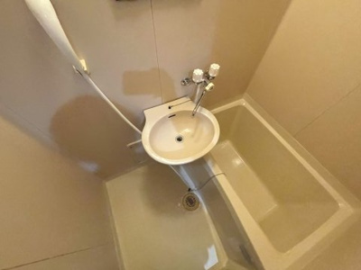 【浴室】 | 大隅芙蓉ハイツ | 日々の疲れを癒すお風呂付です