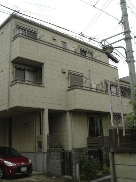 シャイントラスト笹塚の外観