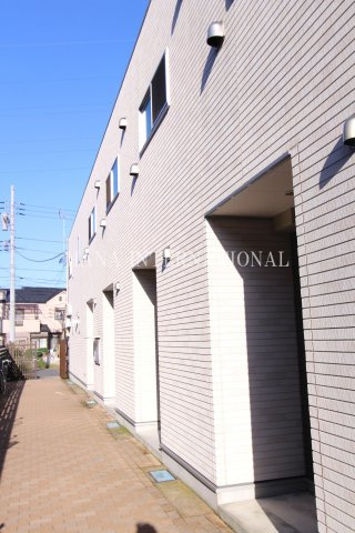 リブリ・ラウレアの外観