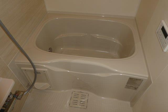 ル　レーヴBの浴室