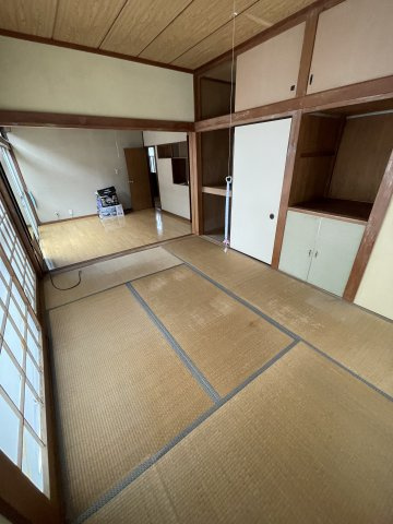 川奈　売アパートの和室|1階