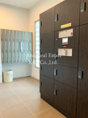 【その他共用部分】 | アプリーレ京町堀（旧BPRレジデンス京町堀） | 大きな宅配ボックスが設置されているので安心してお荷物を受取！