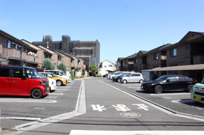 【駐車場】 | サンテラスガーデンB