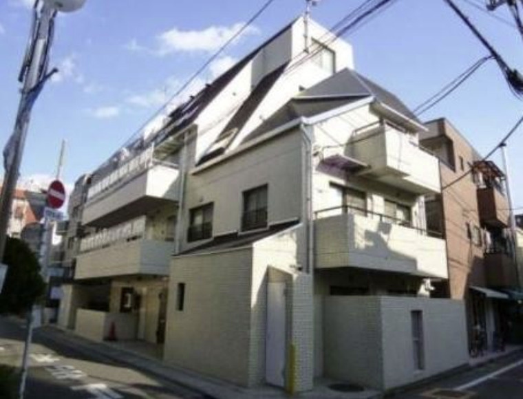 ルミネ明大前の外観