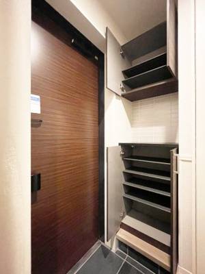 【玄関】 | 【シャーメゾン】クオリスタ都賀