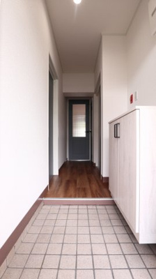 【玄関】 | リバーサイドハイツ
