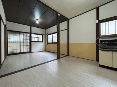 【居間・リビング】 | 城が山5丁目戸建