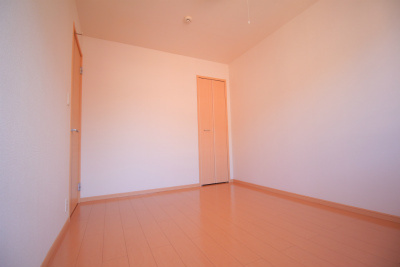 【寝室】 | サニーガーデン