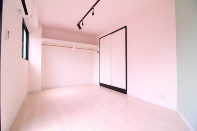 【寝室】 | アールヴィラージュ