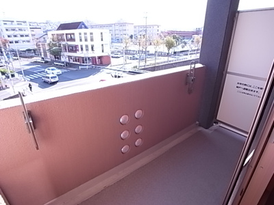 【バルコニー】 | カーサイリーデ