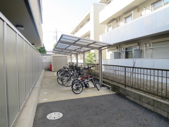 【その他共用部分】 | アプローズ馬橋 | 駐輪場