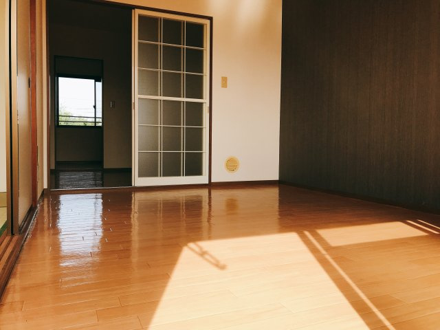 グレイスシャルムの洋室|南側洋室