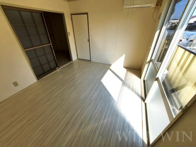 エバーグリーン三ツ相 C棟の寝室