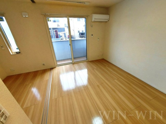 ルーチェ Aの居間・リビング