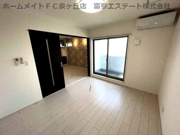 フジパレス泉大津Ⅱ番館の居間・リビング