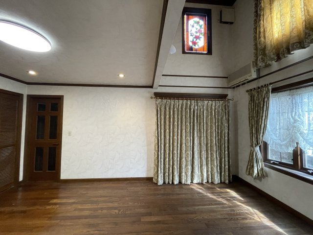 津山市山北　中古住宅　7LDKの洋室|１階　