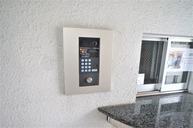ユーコート東船橋のエントランス|オートロック完備で安心ですね