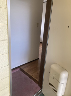 【玄関】 | ラフォーレ石岡C棟