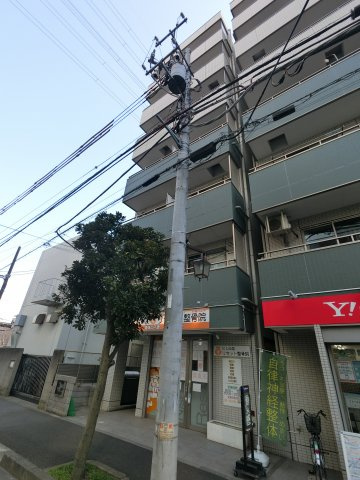 ＬＥＯ弐拾六番館の外観