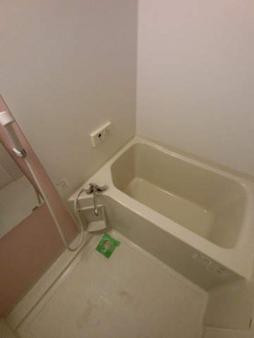 ＬＥＯ弐拾六番館の浴室