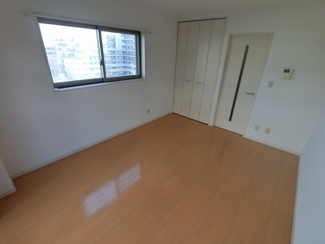 ＬＥＯ弐拾六番館の設備