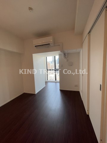 Fortunato 扇町の居間・リビング|こちらのリビングで趣味の時間をお楽しみください