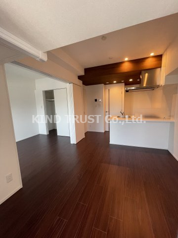 Fortunato 扇町の居間・リビング|おしゃれな居間です