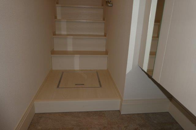 D-room老松の玄関