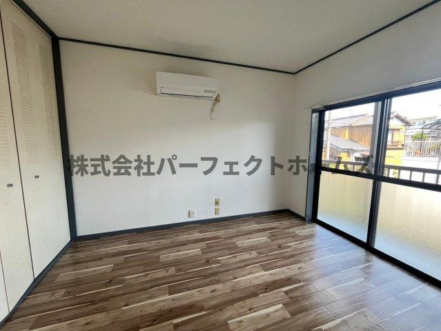 パルメゾンひろⅢの居間・リビング|こちらの居間で趣味の時間をお楽しみください