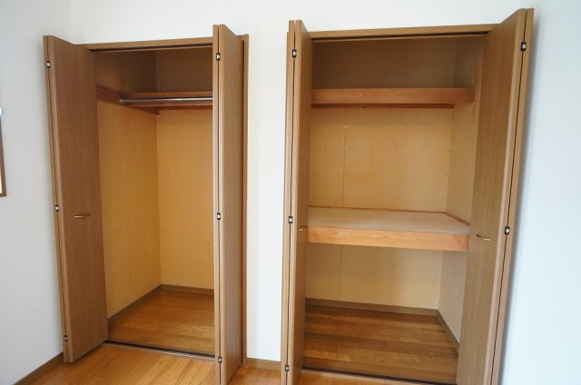 【収納】 | 天明町貸家 | ２F寝室収納