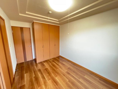 【洋室】 | セカンド・パレス