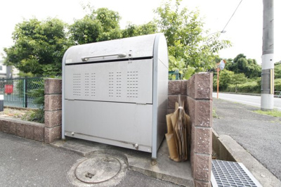 【その他共用部分】 | ラッペル | ゴミ置場です