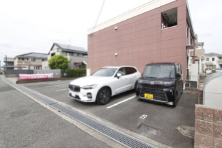 【駐車場】 | 車をお持ちの方に嬉しい駐車場付きの物件です