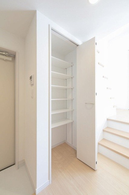 【玄関】 | HPに初期費用掲載！「プライスホーム」で検索！RAD賀茂