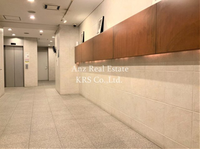 【ロビー】 | 南堀江プライマリーワン | 広々空間のロビー、落ち着いた雰囲気です♪