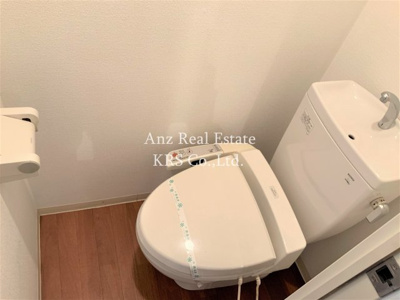 【トイレ】 | 南堀江プライマリーワン | 冬場での使用や清潔好きの方にうれしい温水洗浄便座♪