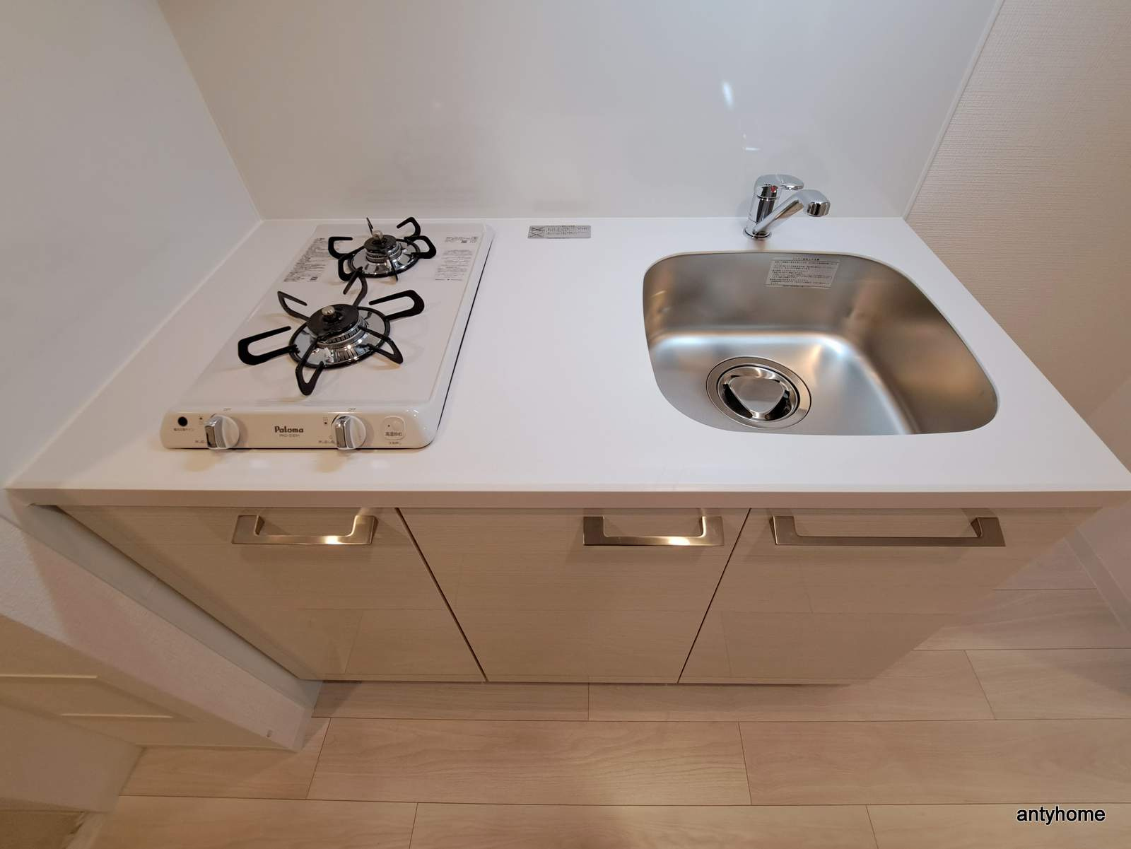 エスリードレジデンス大阪福島フロント 仲介手数料無料のキッチン