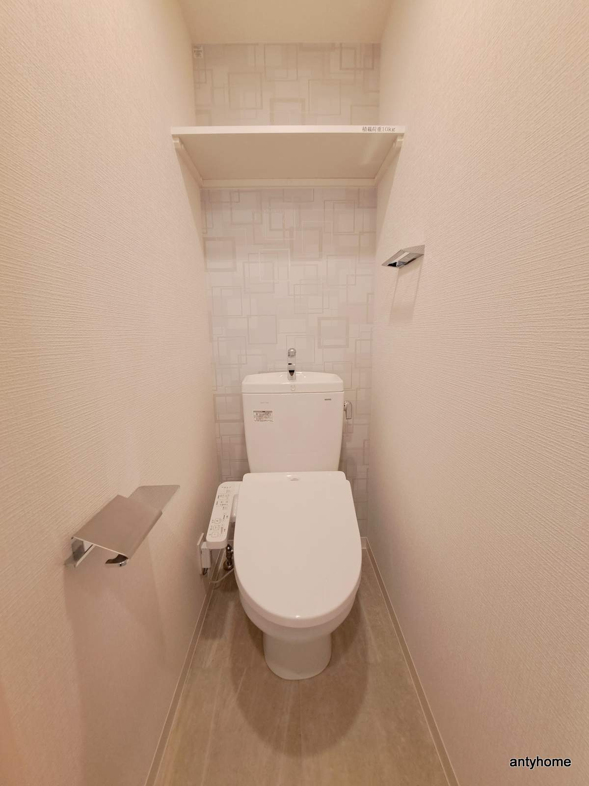 エスリードレジデンス大阪福島フロント 仲介手数料無料のトイレ