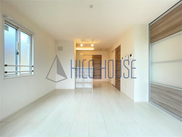 ラ・ルーチェの居間・リビング